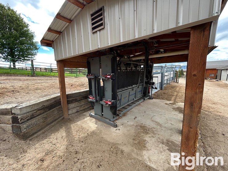 silencer-max-squeeze-chute-w/alley-&-crowd-tub-image-3