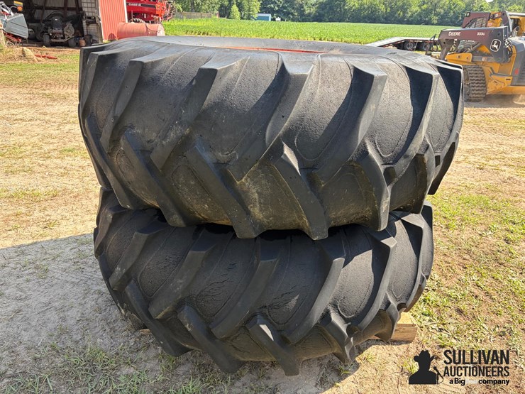 10-bolt-rims-on-23.1-34-tires-image-10