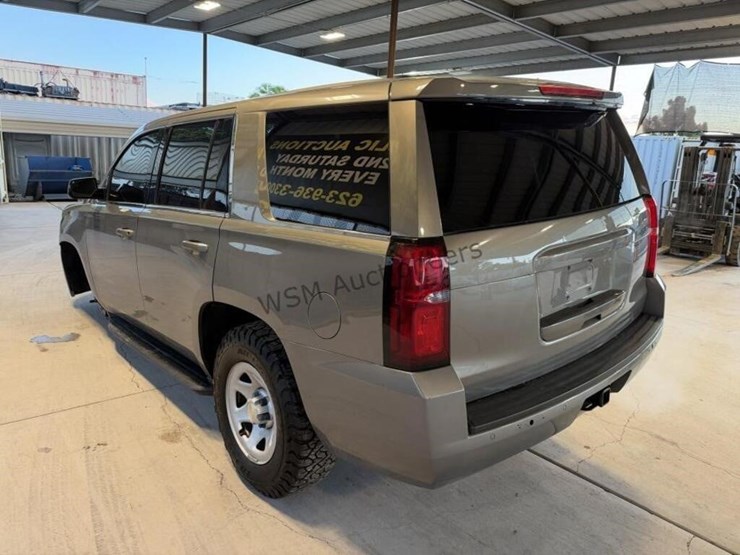 2019-chevrolet-tahoe-suv-image-11