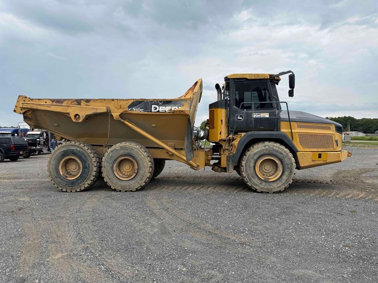 2017-deere-310e-haul-truck-*unit-is-located-in-delmar-delaware*-image-3