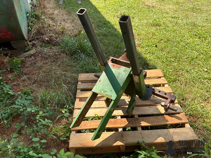 2-pt-conversion-hitch-image-5