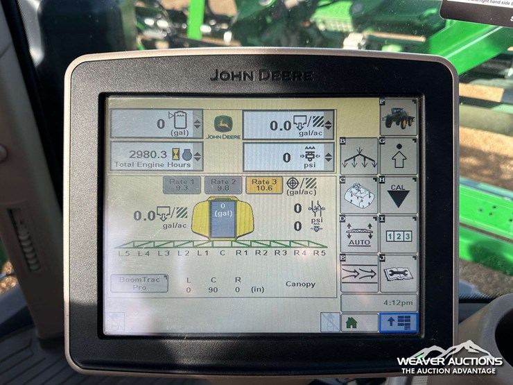 2014-john-deere-r4030-4x4-high-clearance-self-propelled-sprayer-image-13