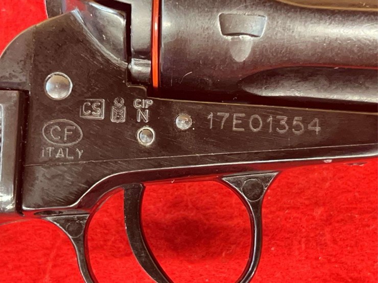 chiappa-.22-lr/.22-magnum-convertible-sa-revolver-image-14