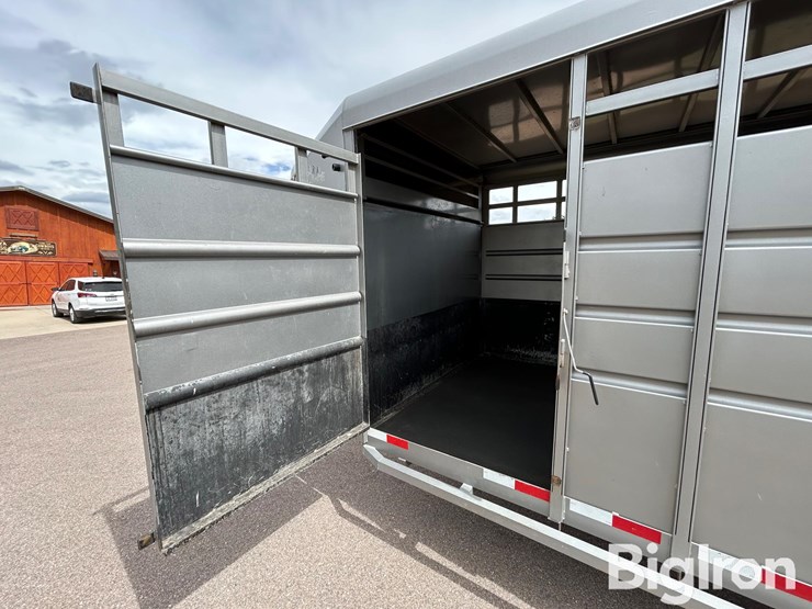 2014-liberty-inc-travalong-40'-tri/a-gooseneck-livestock-trailer-image-15