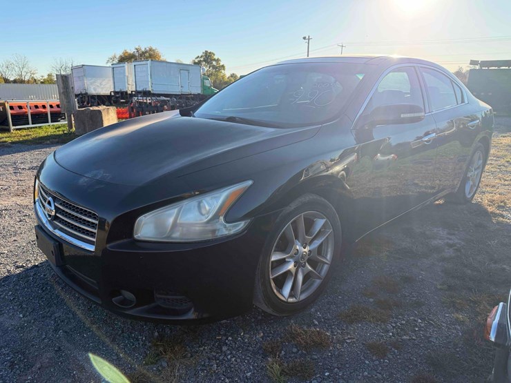2009-nissan-maxima-image-5