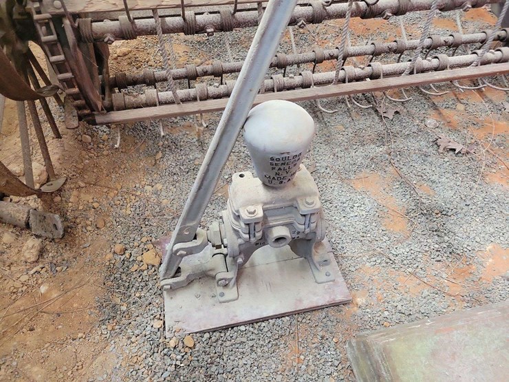 goulds-pump-image-1