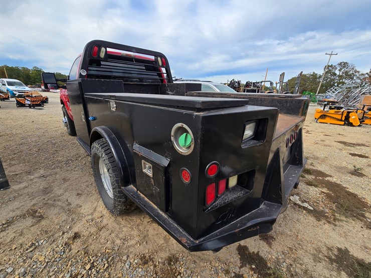 #27076-•-2011-ford-f-350-pickup-truck-(nonrunner)-image-5
