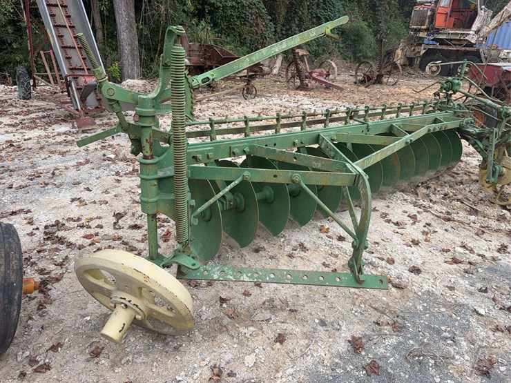 john-deere-disc-plow-image-14