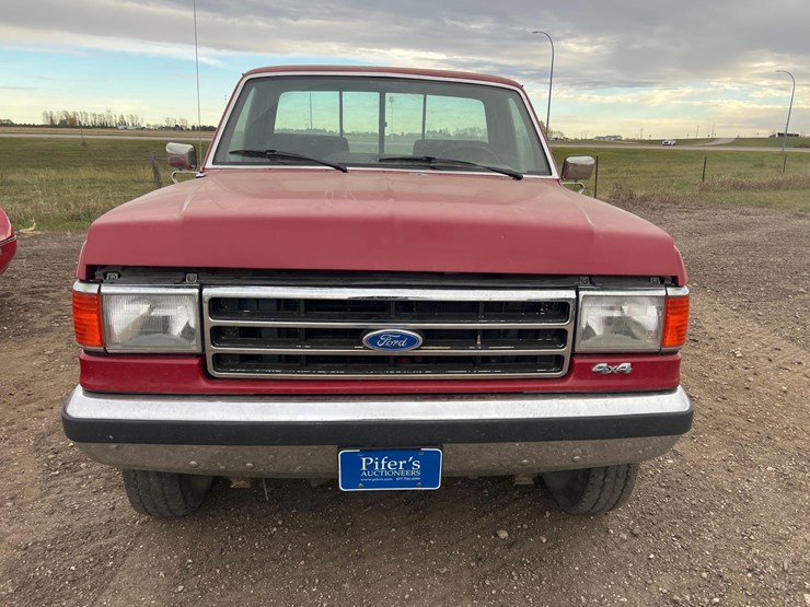 1990-ford-f-250-pickup-image-2