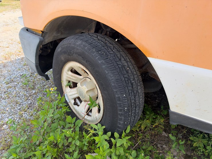 #69-•-2009-ford-ranger-regular-cab-pickup-truck-image-3
