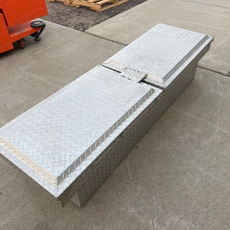DeeZee Pickup Box Tool Box