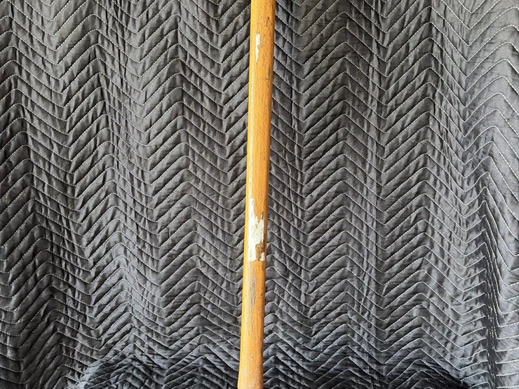 #20-•-8-lb-sledgehammer-image-1