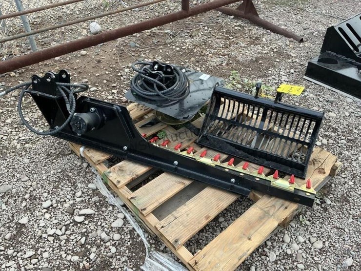 mini-excavator-attachments-image-1