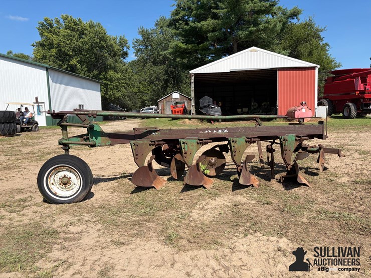 oliver-semi-mounted-4-bottom-plow-image-5