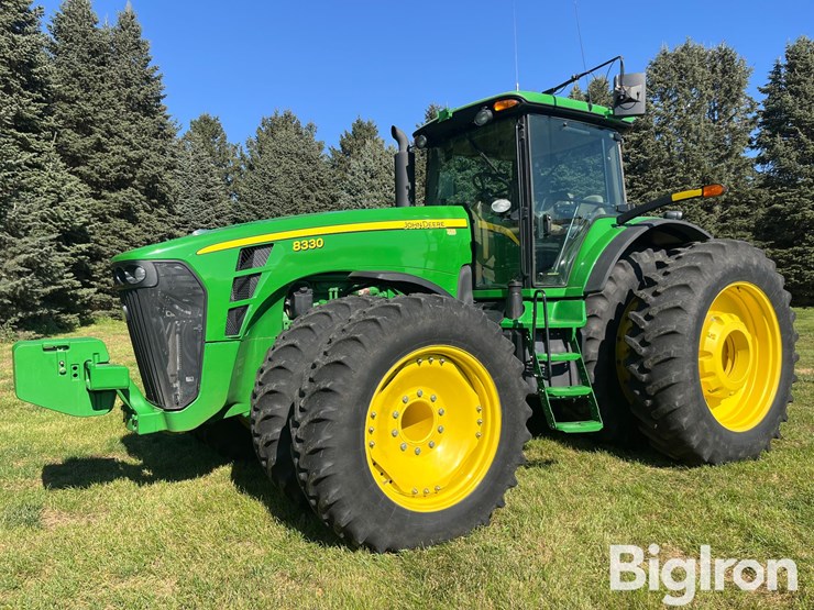 2008-john-deere-8330-mfwd-tractor-image-8