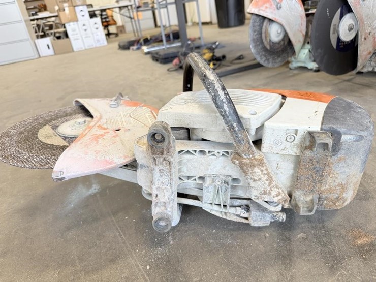 stihl-ts420-gas-cutt-off-saw-(1378)-image-6