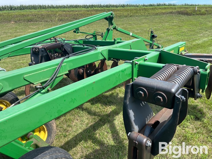 2009-john-deere-512-disk-ripper-image-13