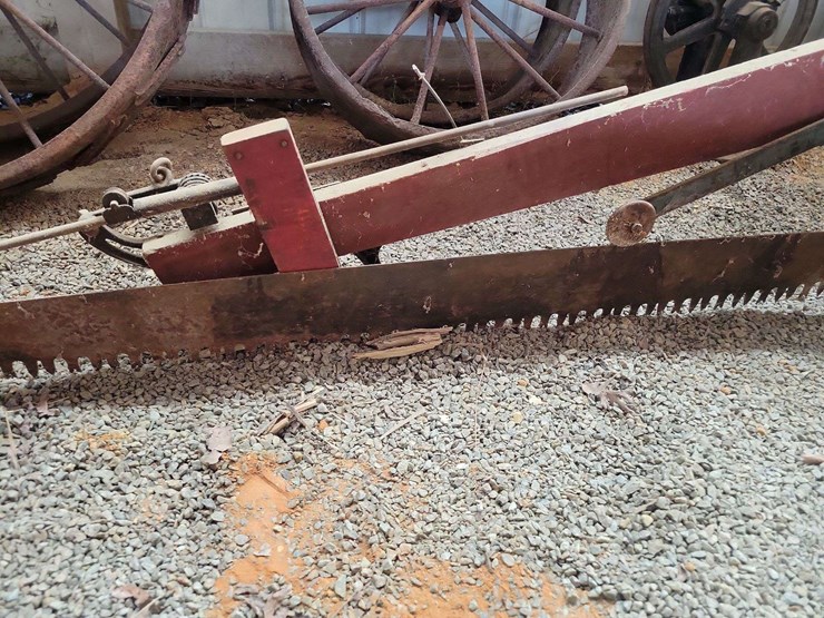 drag-saw-image-2