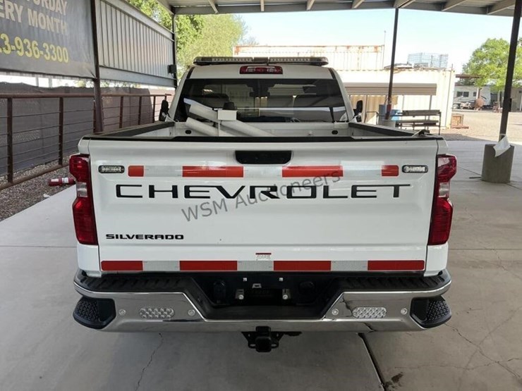 2026-chevrolet-silverado-1500-p/u-image-6