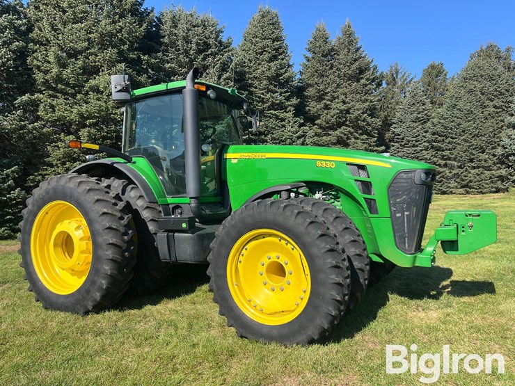 2008-john-deere-8330-mfwd-tractor-image-3