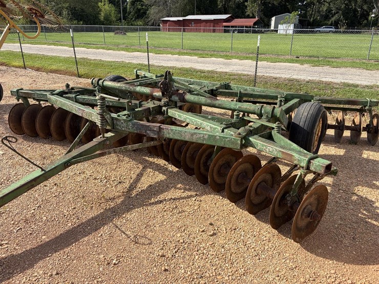 #170-•-john-deere-14'-pull-type-disc-image-4
