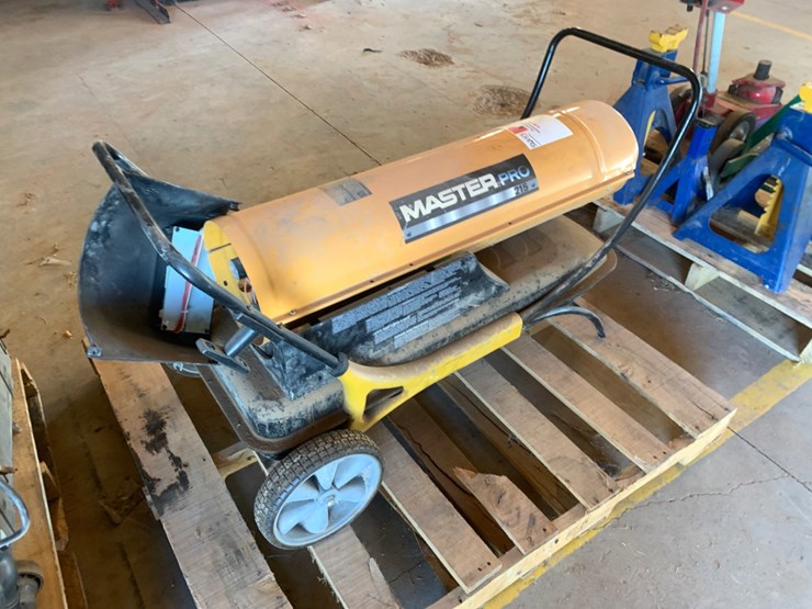 master-pro-215-btu-shop-heater-image-2