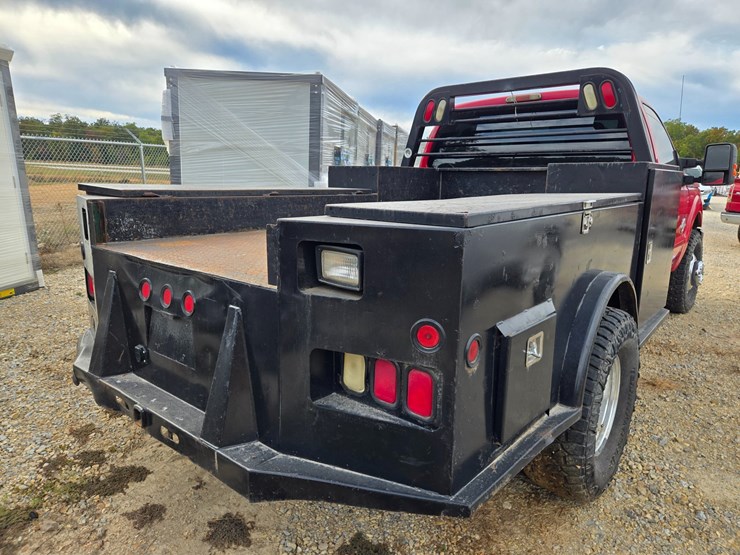 #27076-•-2011-ford-f-350-pickup-truck-(nonrunner)-image-7