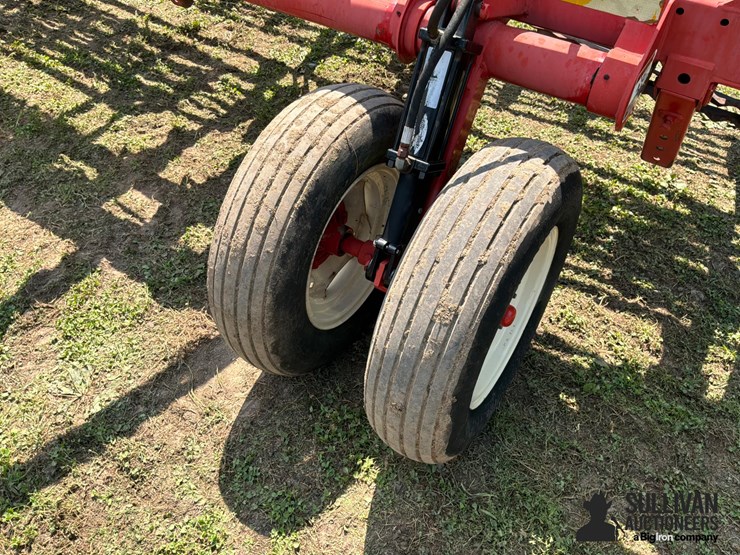 unverferth-225-double-basket-rolling-harrow-image-13