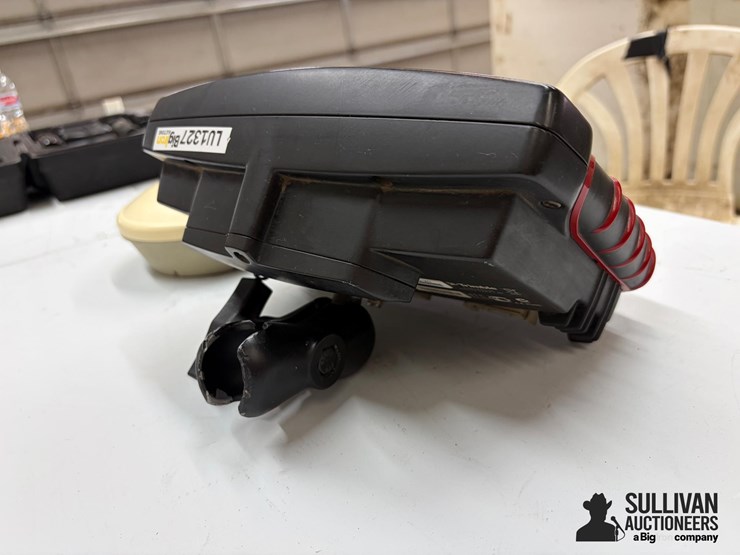 case-ih/trimble-fm-750-monitor-w/ag25-gnss-receiver-image-5