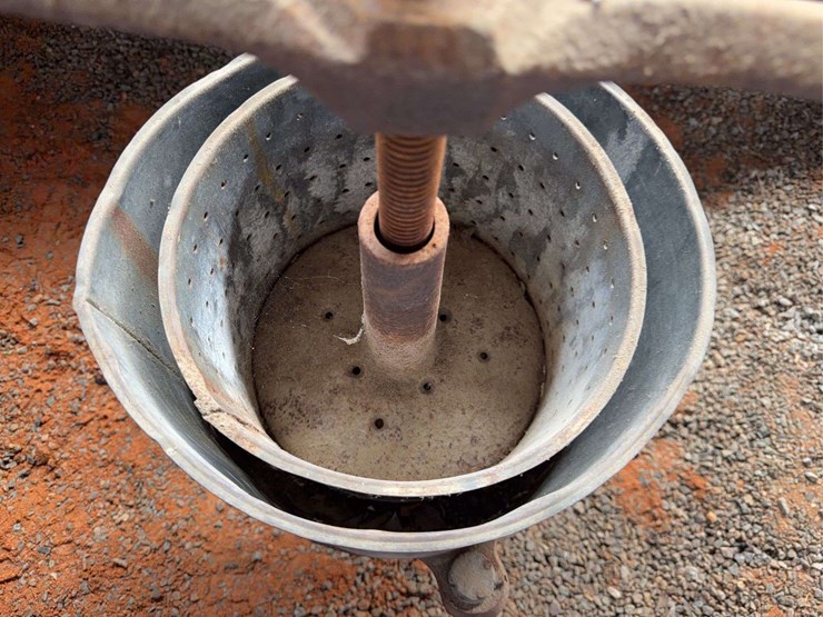 wine-press-image-6
