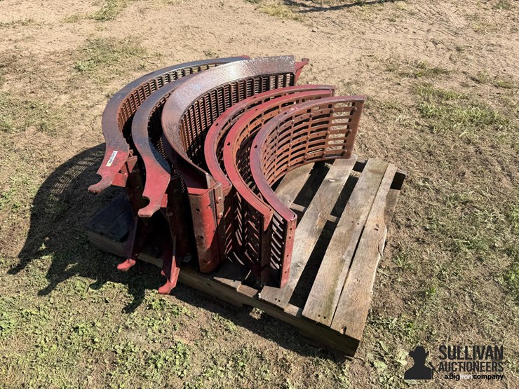 case-ih-88-series-combine-wheat-concaves-image-10