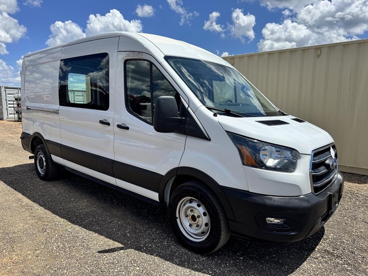 #252-•-2020-ford-transit-250-image-7