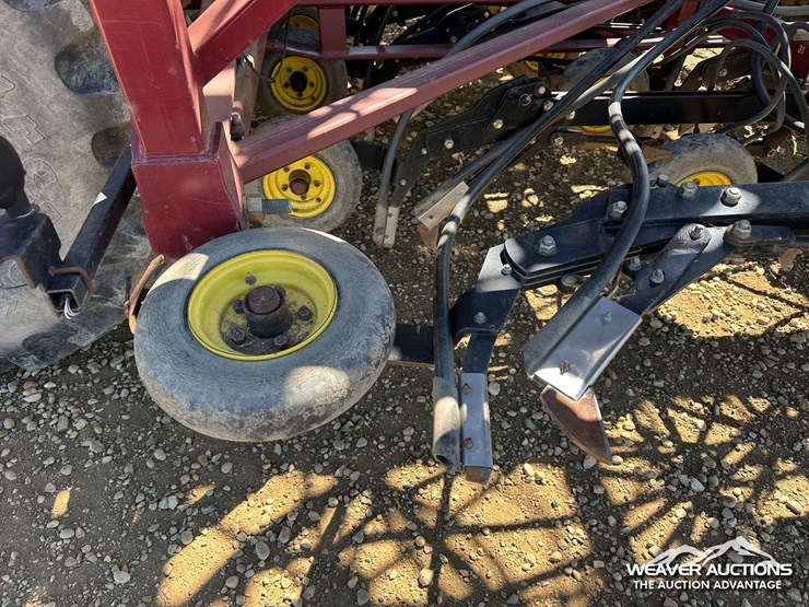 seedhawk-65-ft.-plus-seeder-image-32