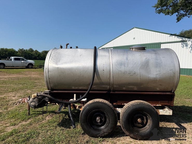 1,050-gal-stainless-steel-t/a-nurse-tank-image-8