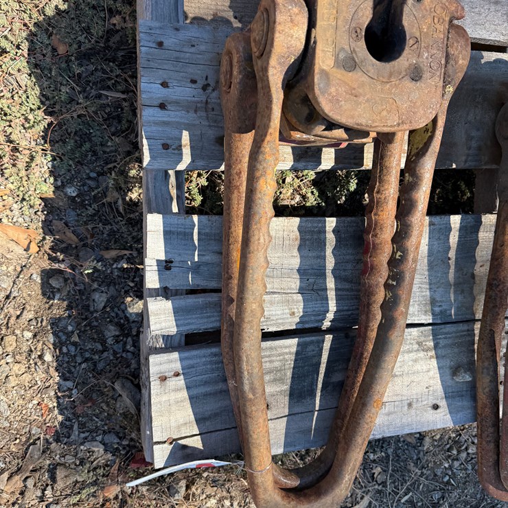 (2 x $) OBANNON 25-TON PLATE TYPE ROD ELEVATORS