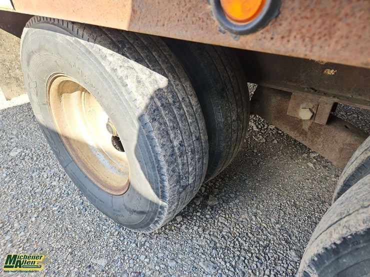 2010-load-trail-t/a-25ft-gooseneck-equipment-trailer-image-10