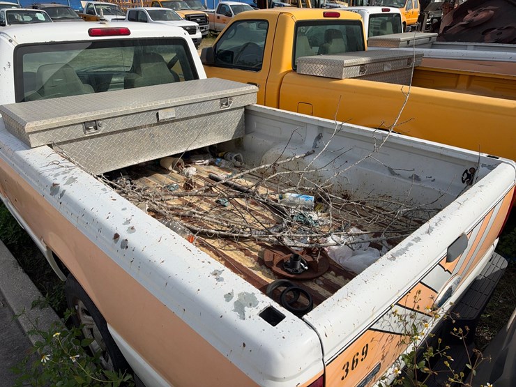 #69-•-2009-ford-ranger-regular-cab-pickup-truck-image-6