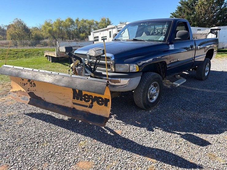2001-ram-2500-pick-up-image-1