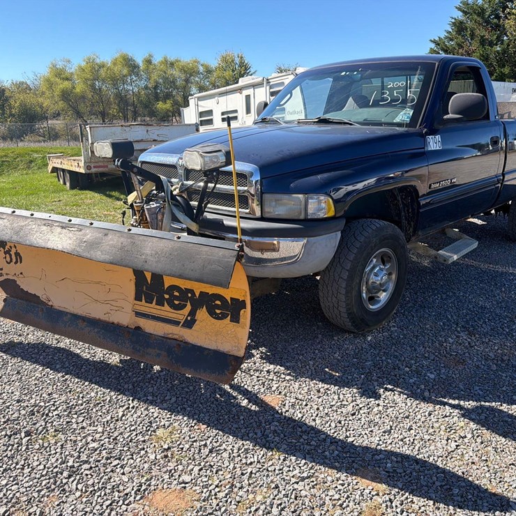 2001 Ram 2500 Pick Up