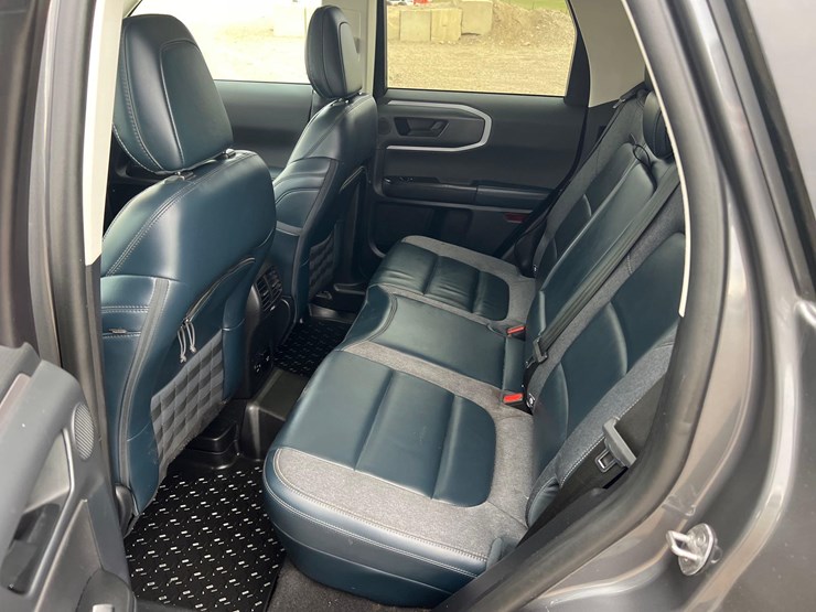 2023-ford-bronco-image-9