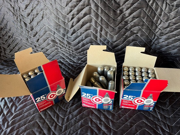 #56-•-co2-cartridges-64-total-image-1