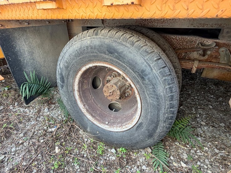 #91-•-1996-ford-f-350-xl-power-stroke-diesel-utility-truck-image-31