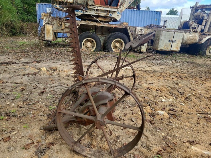 international-no.-7-sickle-mower-image-3