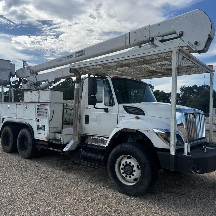 #288 • 2008 International 7400 Truck