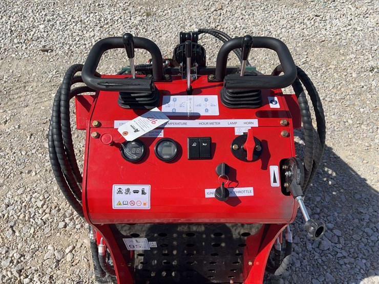 sdlanch-sdll60-skid-steer-loader-image-10