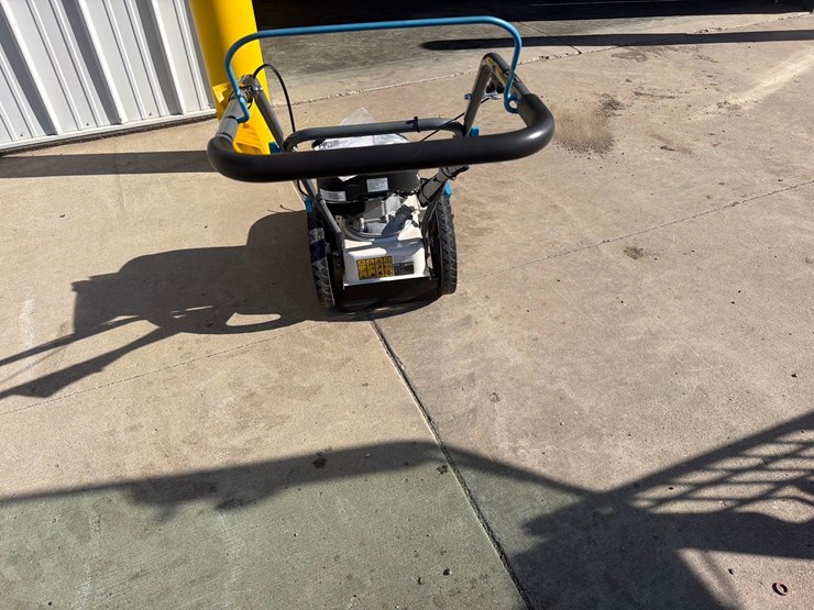 pulsar-wheeled-string-trimmer-image-5