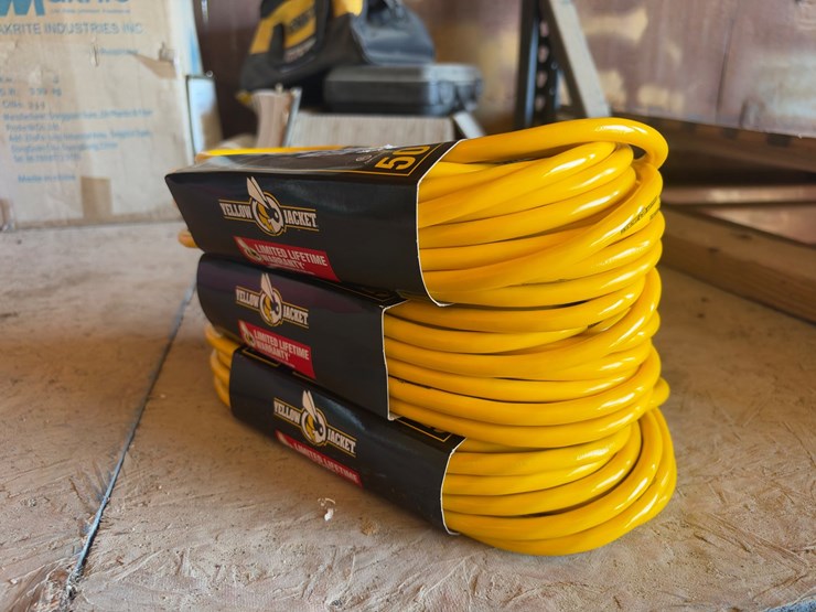 #1151-•-(3)-50-ft-extension-cords-image-1