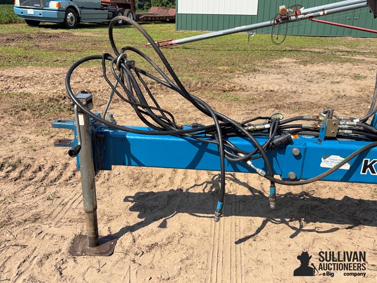 1998-kinze-2500-8/15-split-row-planter-image-10