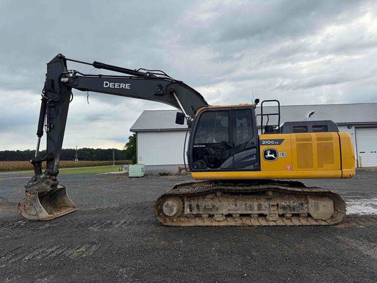 2022-deere-210g-lc-excavator-*unit-is-located-in-delmar-delaware*-image-1