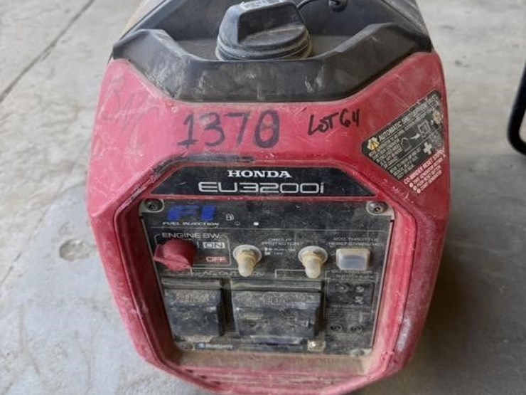honda-eu3200i-generator-image-1